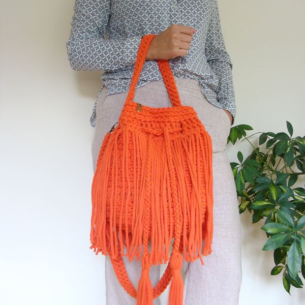 Boho Fringe Crossbody Bag: Handmade Crochet Cotton Rope Bucket Bag