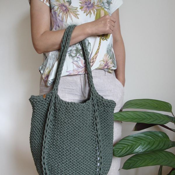 Chunky Knit Tote Bag: Large Cotton Hobo Bag with Lining