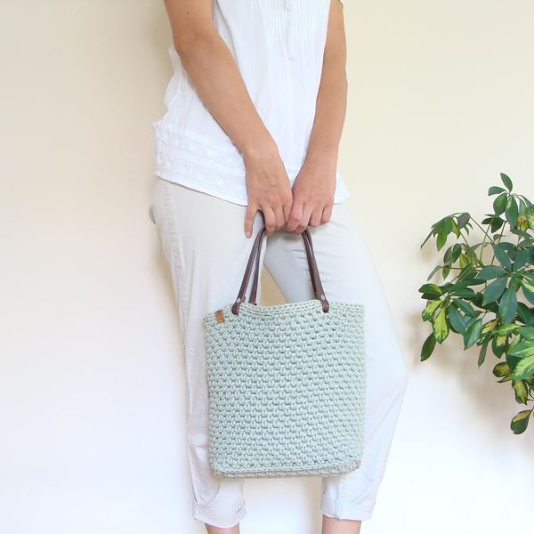 Crochet Cotton Rope Handbag: Lined Basket Tote Bag with Leather Straps