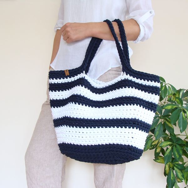Nautical Crochet Beach Bag: Striped Cotton Tote
